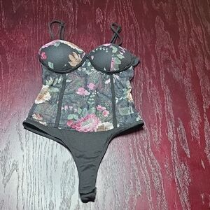 Willow Black Floral Lace Bustier